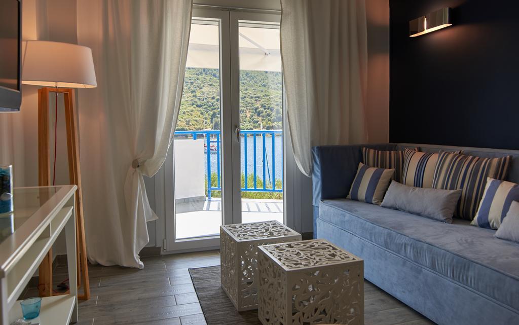 Aiolis Studios Porto Koufo Extérieur photo